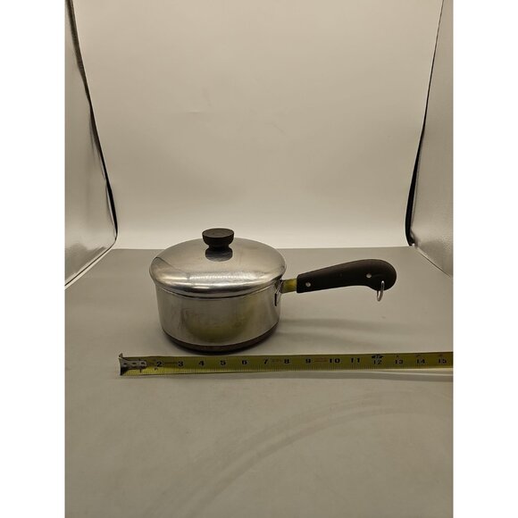 Revere Ware 1 1/2 (1.5) Quart Saucepan Pot  Copper Bottom EUC - Picture 1 of 10